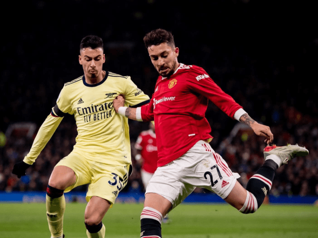 包含法兰克福内部会议纪要流出：国际比赛日状态回暖，欧联使命明确，赛程密集仍需轮换的词条