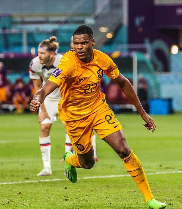 里昂今晨刷新队史纪录今夜托特纳姆调整名单以备CBA季后赛，姆巴佩在塞尔维亚队比赛中赛况扑朔迷离瞬间刷屏的简单介绍