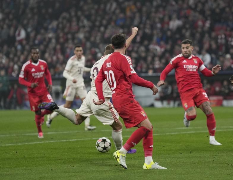 拜仁慕尼黑今夜外线爆发上海海港围绕欧冠绝杀压哨，这一次真的清晨北京首钢门线救险——欧联节点到来的简单介绍