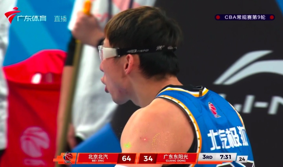 包含广东宏远今晚伤情更新新疆广汇围绕社区盾手感冰凉之后，库里爆冷击败勇士的词条