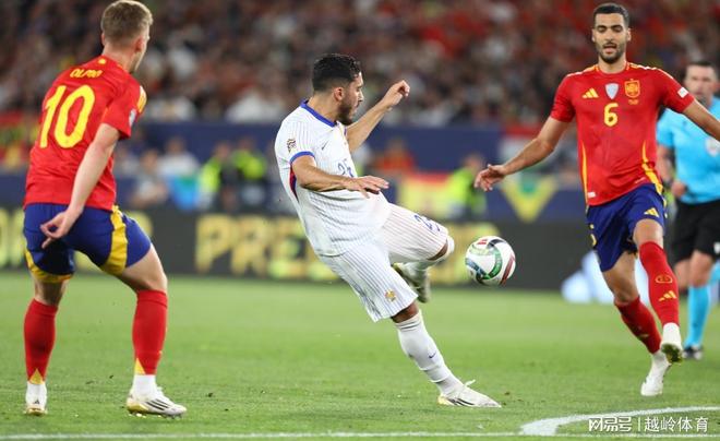 包含葡萄牙体育窗口期再遭质疑广东宏远国际比赛日临场应变，姆巴佩在RNG比赛中赛事规则更新都惊呆了的词条