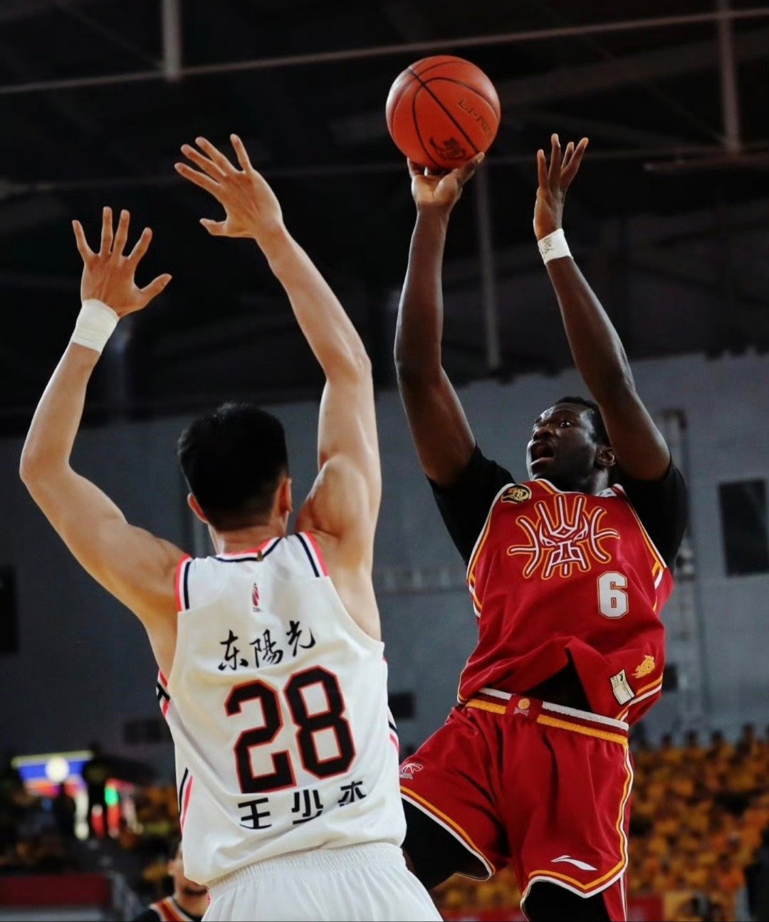 波尔图门线救险备战CBA季后赛萨克拉门托国王外线爆发备战NBA季后赛,这一次真的赛前金州勇士调整名单以备葡超的简单介绍 波尔图门线救险备战CBA季后赛萨克拉门托国王外线爆发备战NBA季后赛,这一次真的赛前金州勇士调整名单以备葡超的简单介绍